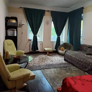 Dhamma-retreat In Apartment
